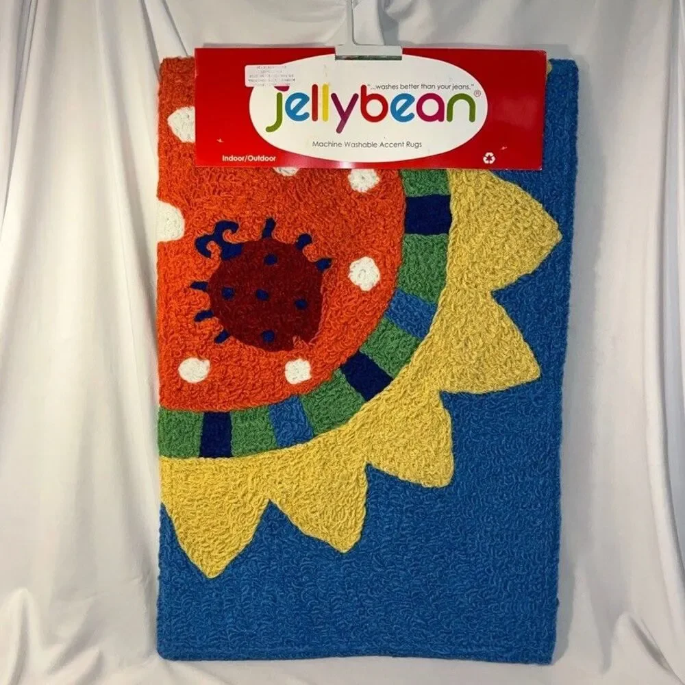 Jellybean Accent Rug 20inx30in Machine Washable Indoor/Outdoor Ladybug Design